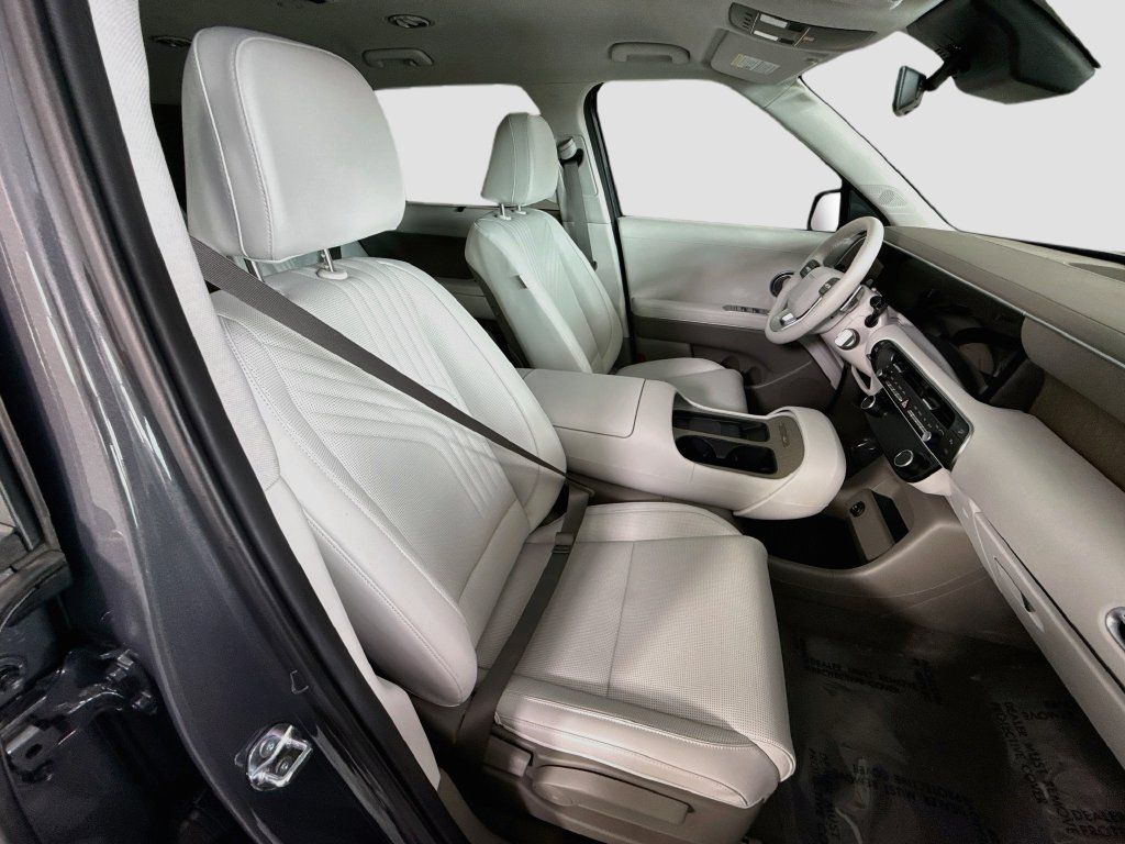 Certified 2026 Hyundai Palisade SEL AWD/4WD image 34