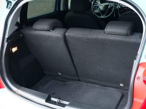 Used 2021 Chevrolet Spark LT image 25