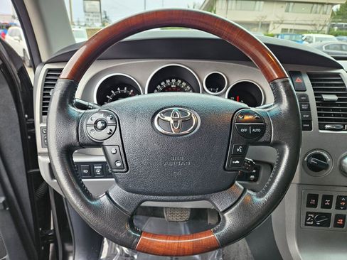 Used 2012 Toyota Sequoia Platinum image 2