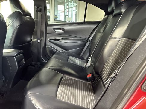 Used 2020 Toyota Corolla XSE image 24