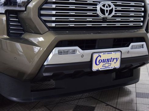 Used 2024 Toyota Tacoma Limited image 13