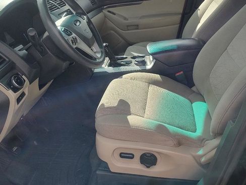 Used 2013 Ford Explorer 4WD w/ Class III Trailer Tow Pkg image 9