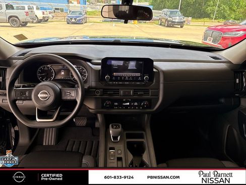 Certified 2024 Nissan Pathfinder S FWD image 30