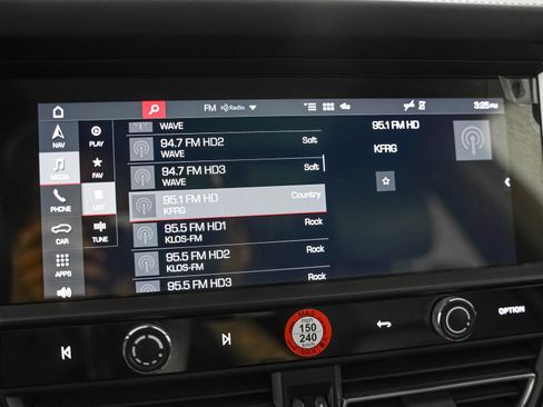 Certified 2023 Porsche Macan S AWD/4WD image 22