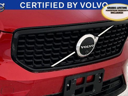 Certified 2023 Volvo XC40 B5 Ultimate w/ Protection Package Premier image 38