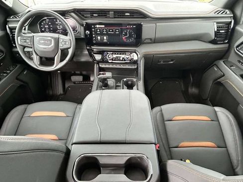 Used 2026 GMC Sierra 1500 AT4 w/ AT4 Premium Package AWD/4WD image 12