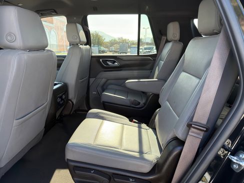 Used 2024 Chevrolet Tahoe LT image 18