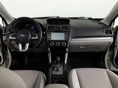 Used 2017 Subaru Forester 2.5i Premium AWD/4WD image 37