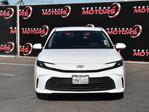 Used 2025 Toyota Camry LE FWD image 2