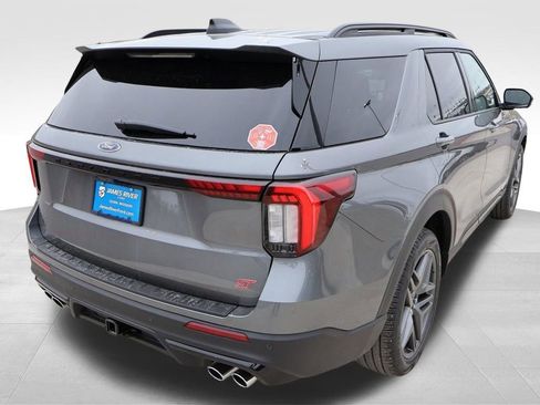 New 2026 Ford Explorer ST w/ Sun And Sound Package image 6