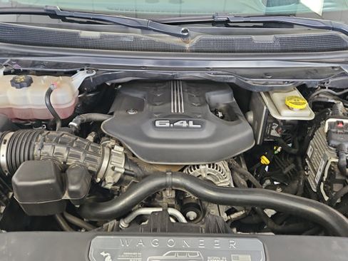 Used 2022 Jeep Grand Wagoneer Series II AWD/4WD image 28
