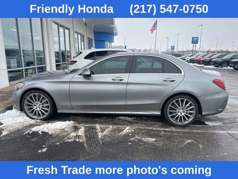 Used 2015 Mercedes-Benz C 300 4MATIC Sedan image 4