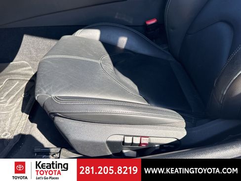 Used 2020 Toyota Supra Premium w/ Driver Assist Package image 16