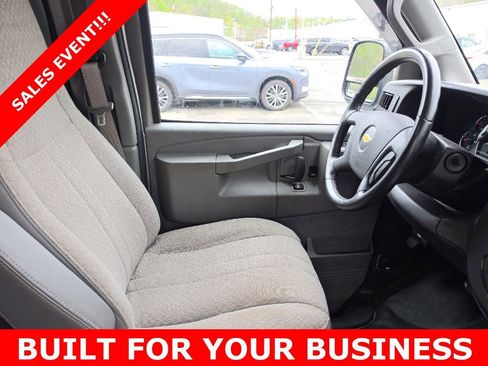 Used 2021 Chevrolet Express 2500 w/ Communications Package RWD image 14