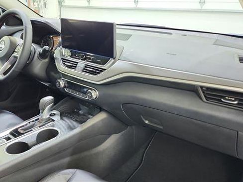 New 2026 Nissan Altima 2.5 SR AWD/4WD image 24