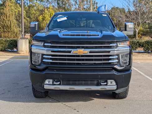 Used 2020 Chevrolet Silverado 2500 High Country w/ Z71 Off-Road Package image 9