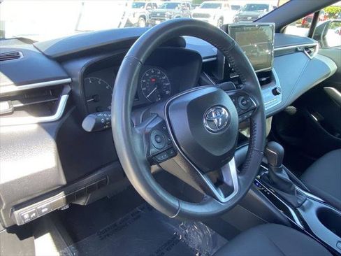 Certified 2025 Toyota Corolla SE FWD image 21