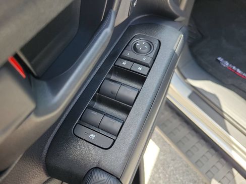 New 2026 Toyota 4Runner TRD Off-Road Premium AWD/4WD image 15