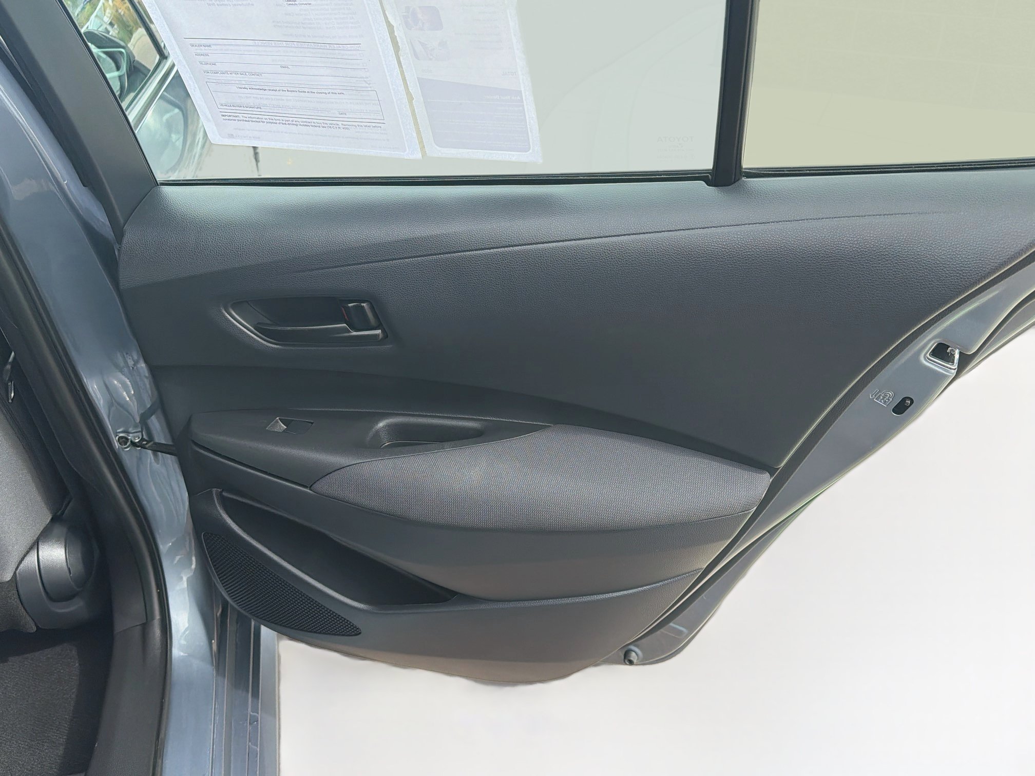 Used 2026 Toyota Corolla LE FWD image 30