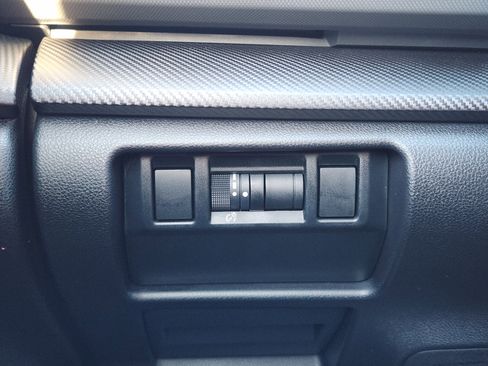 Used 2024 Subaru Crosstrek 2.5i Limited w/ Popular Package #4A image 26