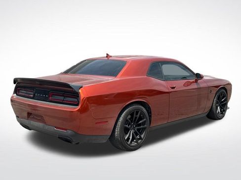 Used 2023 Dodge Challenger SRT Hellcat RWD image 6