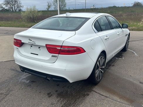 Used 2019 Jaguar XE Premium AWD/4WD image 6