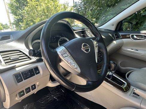Used 2015 Nissan Sentra SL w/ SL Premium Package FWD image 53