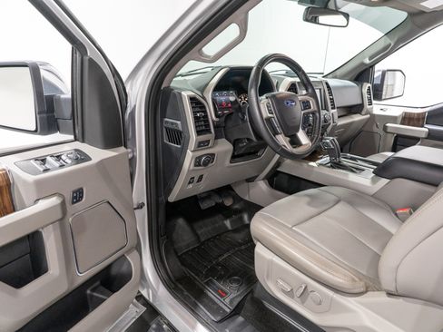 Used 2018 Ford F150 Lariat AWD/4WD image 14