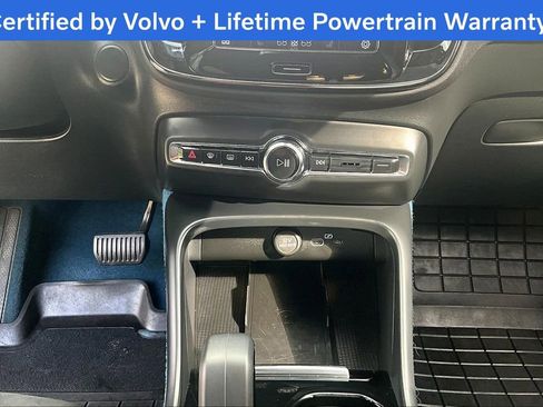 Certified 2023 Volvo C40 P8 Recharge Ultimate image 40