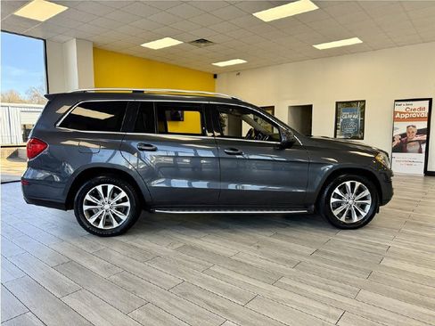 Used 2013 Mercedes-Benz GL 450 4MATIC image 5