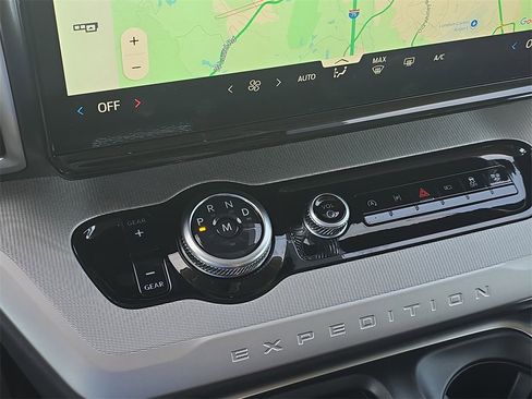 New 2025 Ford Expedition Max Active image 20