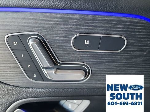 Used 2023 Mercedes-Benz GLB 250 4MATIC image 12