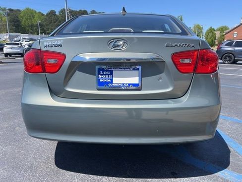 Used 2010 Hyundai Elantra GLS image 7