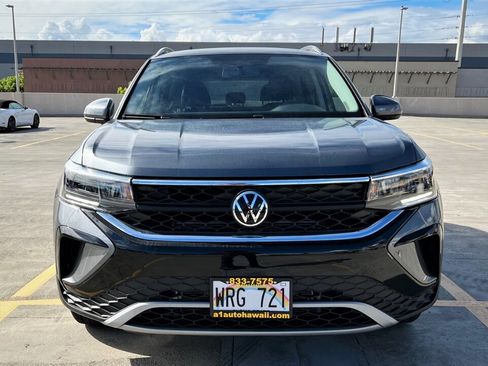 Used 2022 Volkswagen Taos SE image 8