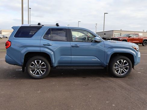 New 2026 Toyota 4Runner Limited image 9