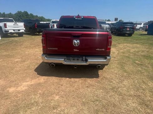 Used 2023 RAM 1500 Laramie AWD/4WD image 7