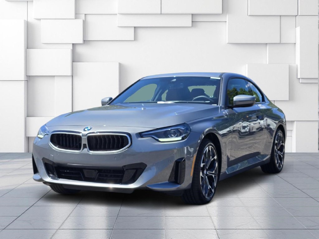 New 2026 BMW 230i xDrive Coupe w/ Convenience Package AWD/4WD image 3