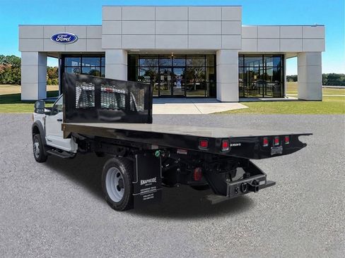 New 2025 Ford F450 XL w/ XL Chrome Package RWD image 6