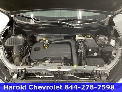 Used 2024 Chevrolet Equinox LT image 18