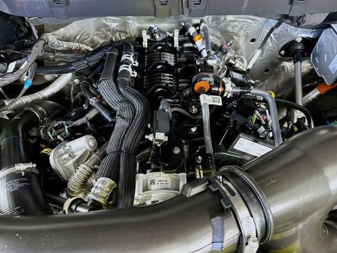 New 2025 Ford F150 XLT w/ Equipment Group 302A MID image 9