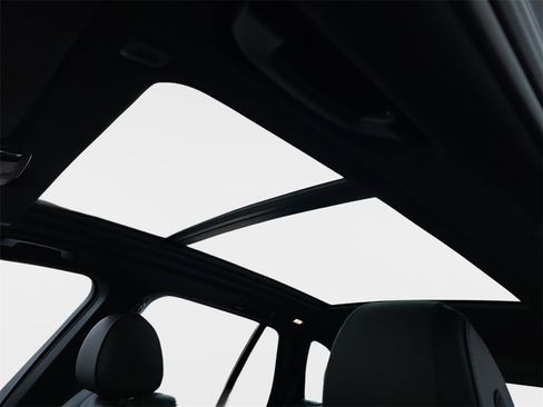 Used 2023 BMW X5 xDrive40i image 32