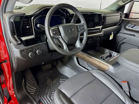 New 2026 Chevrolet Silverado 2500 LT w/ Trail Boss Package AWD/4WD image 5