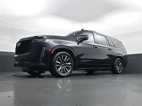 Used 2021 Cadillac Escalade ESV Sport Platinum image 22