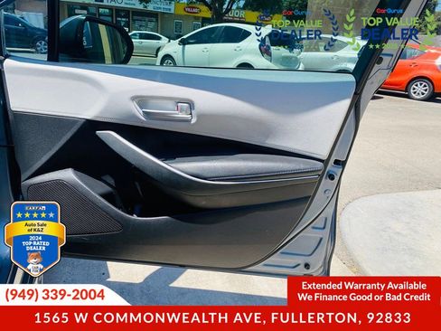 Used 2020 Toyota Corolla SE image 26