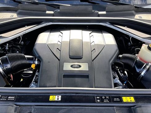 Used 2023 Land Rover Range Rover SE AWD/4WD image 9