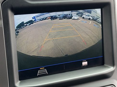 Used 2020 Chevrolet Silverado 1500 Custom w/ Custom Value Package RWD image 15