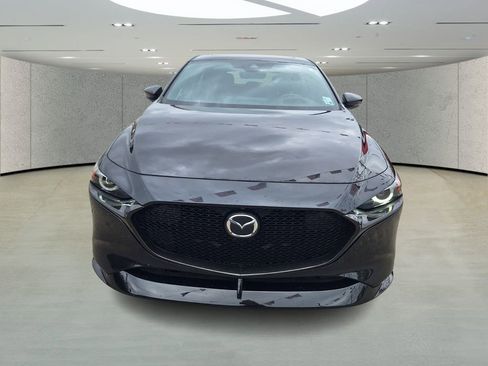 Used 2023 MAZDA MAZDA3 Hatchback w/Premium Plus Pkg image 8