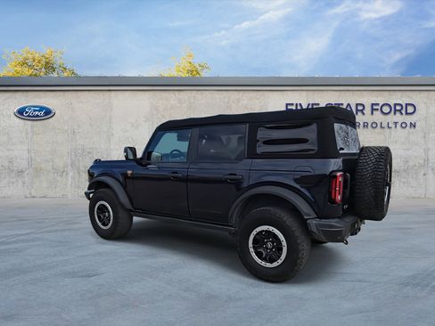 Used 2021 Ford Bronco Badlands image 7