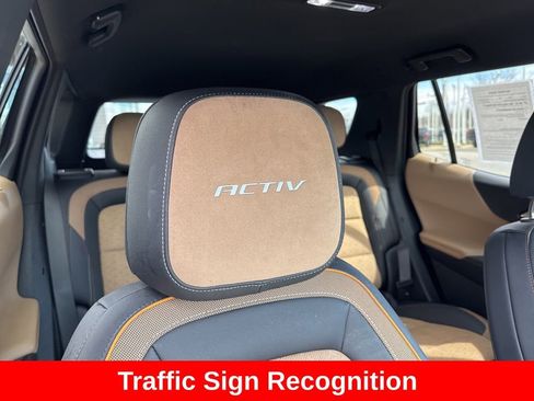 Used 2025 Chevrolet Equinox ACTIV w/ Safety and Technology Package image 26