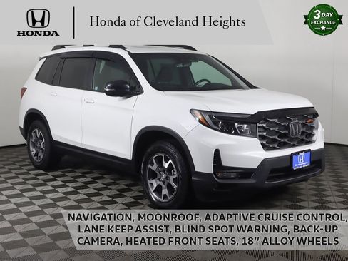 Used 2022 Honda Passport TrailSport image 1